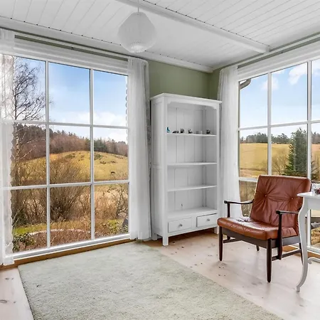 Stamen - 2-5km From The Sea By Interhome *